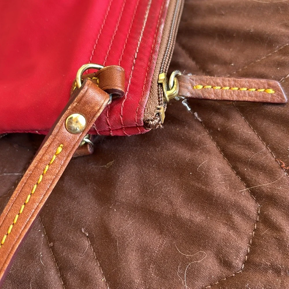 Vintage Dooney and Bourke red crossbody.